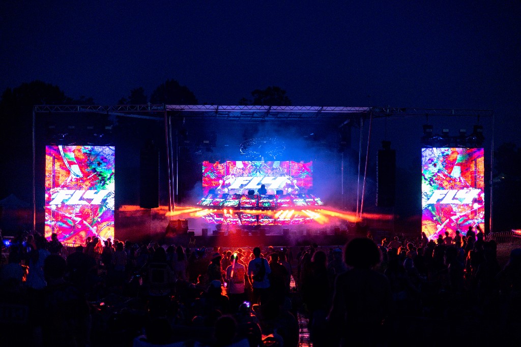 FLY stage, Sound Haven